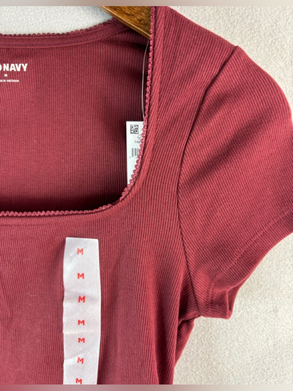Old Navy M Micro Ribbed Square Neck Capped Sleeve Top - Wine - Picture 2 of 6